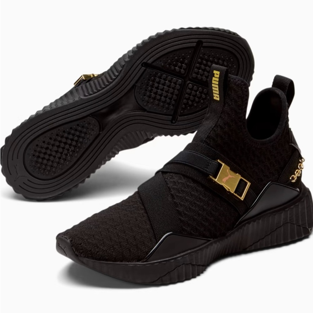 PUMA Defy Mid Women's Training Shoes